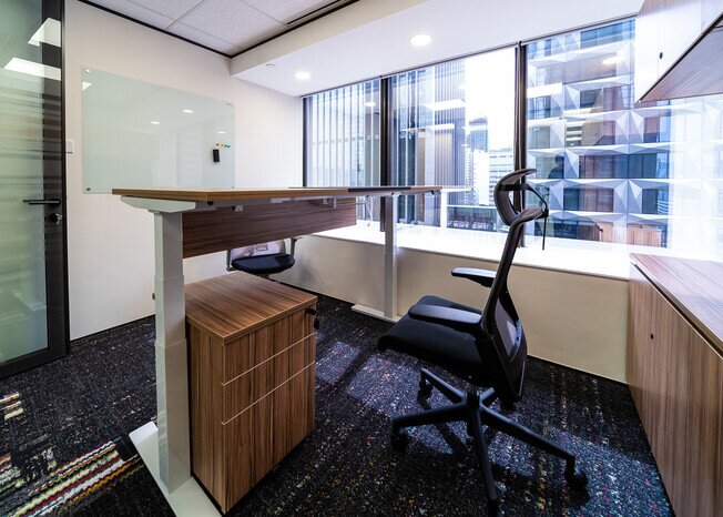 Stand Up Adjustable Executive  - Product image