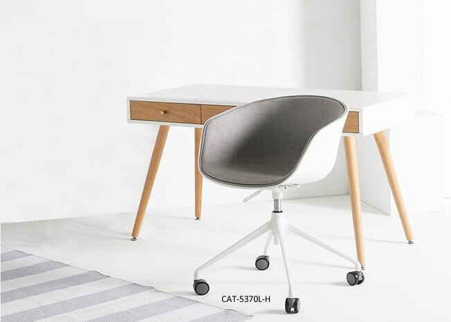 C Chair 系列 - 产品图片